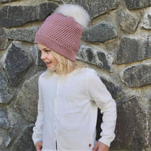 Load image into Gallery viewer, Silja með myndböndum